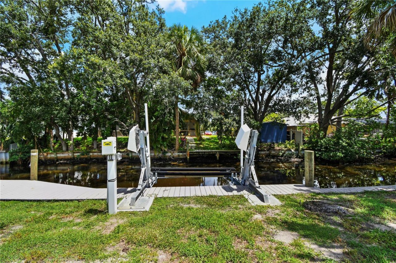 4612 8th Street Court E, Ellenton, FL 34222 Photo