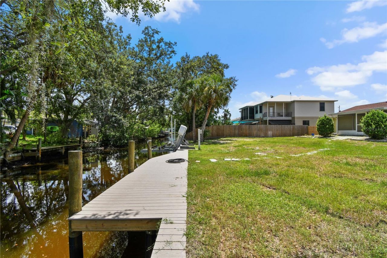 4612 8th Street Court E, Ellenton, FL 34222 Photo