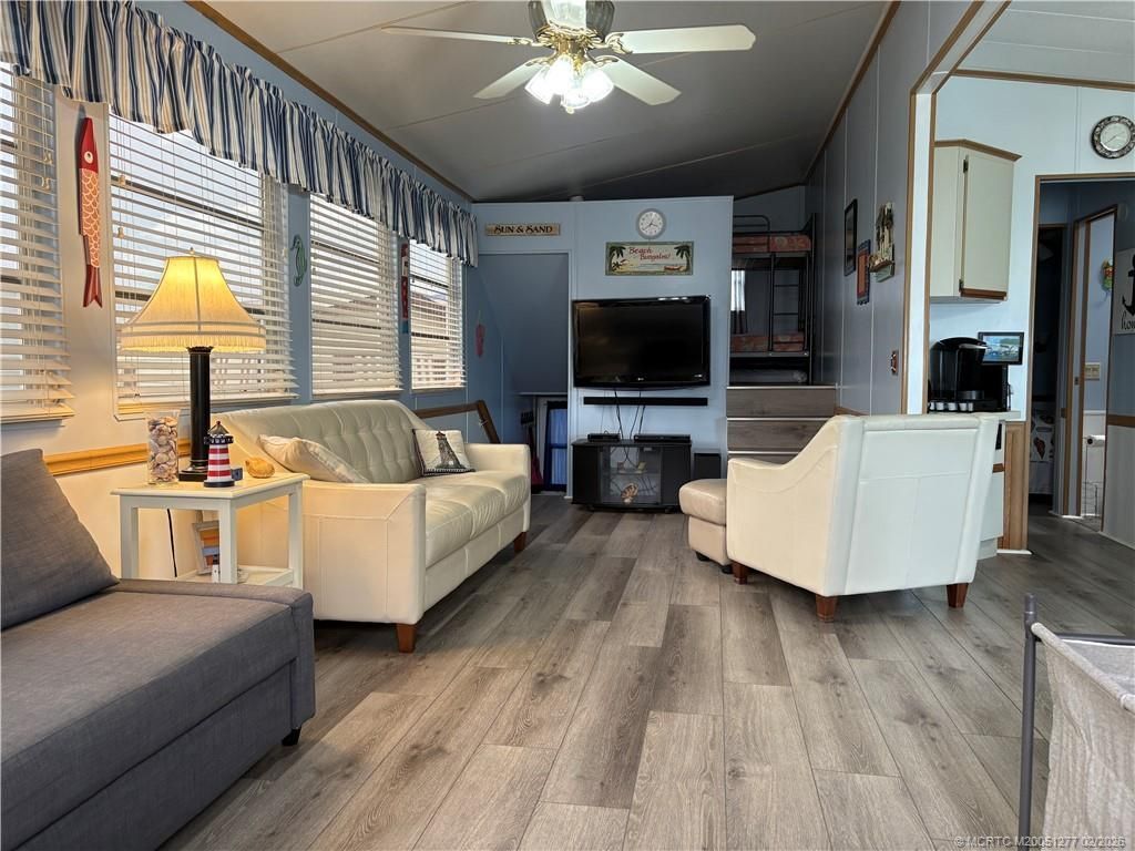 918 Nettles Boulevard, Jensen Beach, FL 34957 Photo