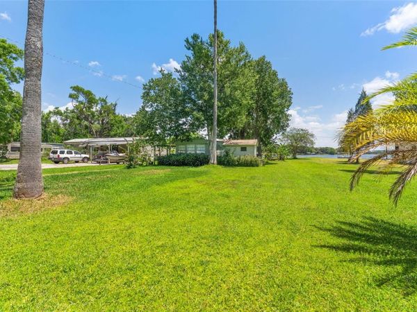 7570 BERKLEY ROAD, POLK CITY, FL 33868