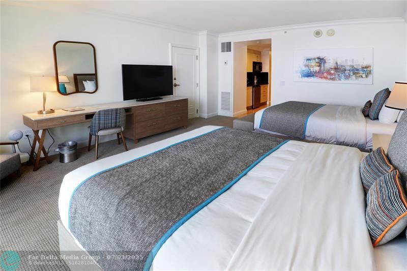 601 N Ft Lauderdale Bch Boulevard, Unit 1406, Fort Lauderdale, FL 33304 Photo