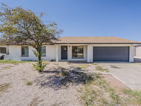 1542 W KERRY Lane, Phoenix, AZ 85027