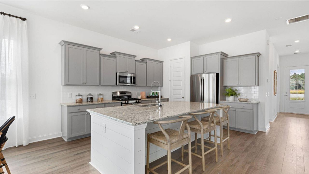 307 Archar Street Photo 3