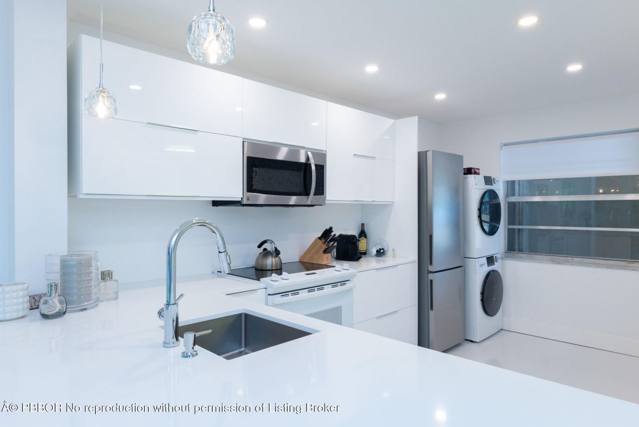 3581 S Ocean Boulevard, Unit 2B, Palm Beach, FL 33480 Photo