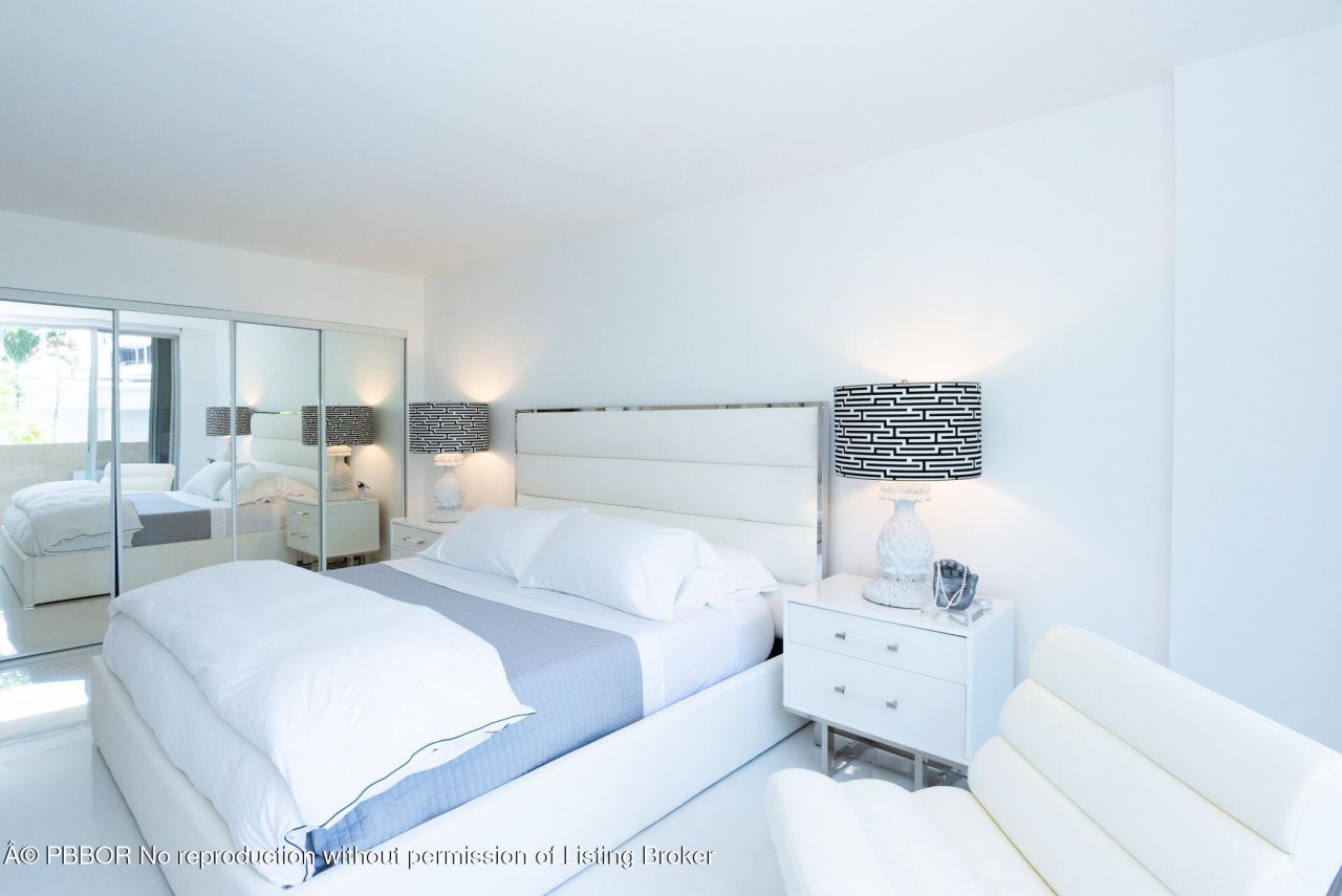 3581 S Ocean Boulevard, Unit 2B, Palm Beach, FL 33480 Photo