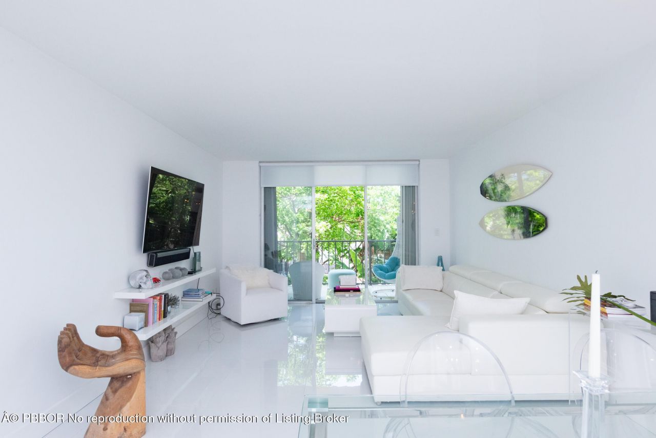 3581 S Ocean Boulevard, Unit 2B, Palm Beach, FL 33480 Photo