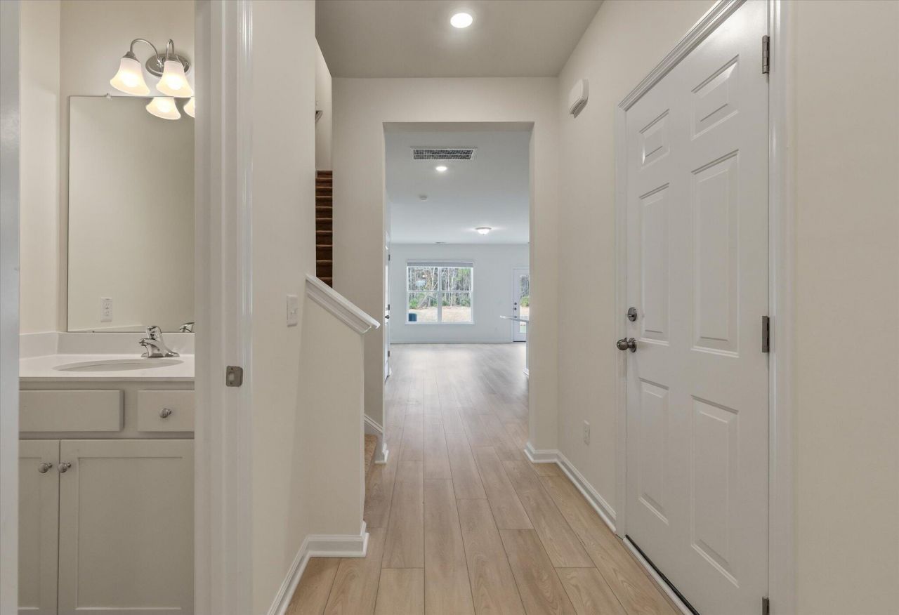 430 Duskywing Drive Photo 6