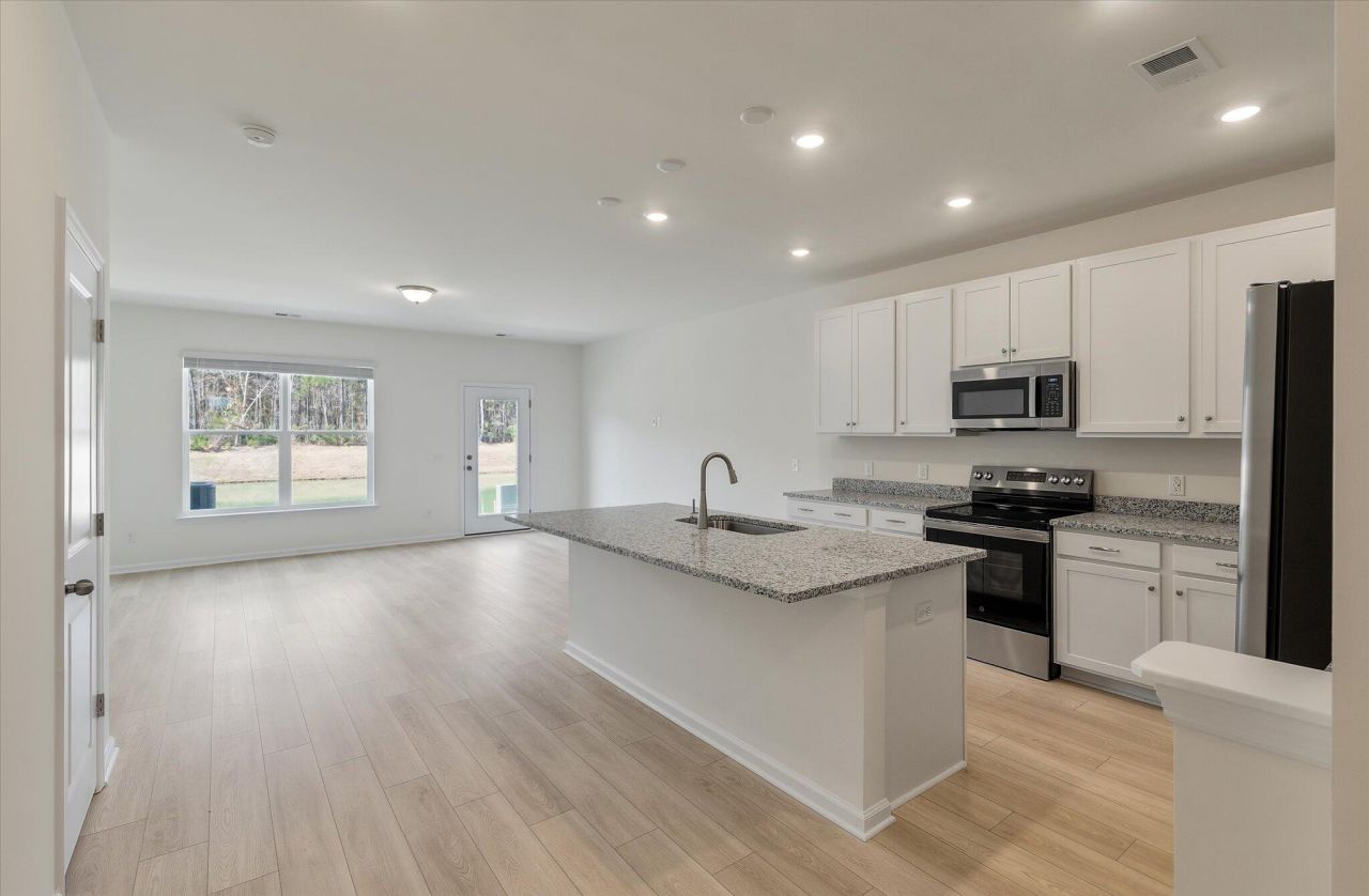 430 Duskywing Drive Photo 7