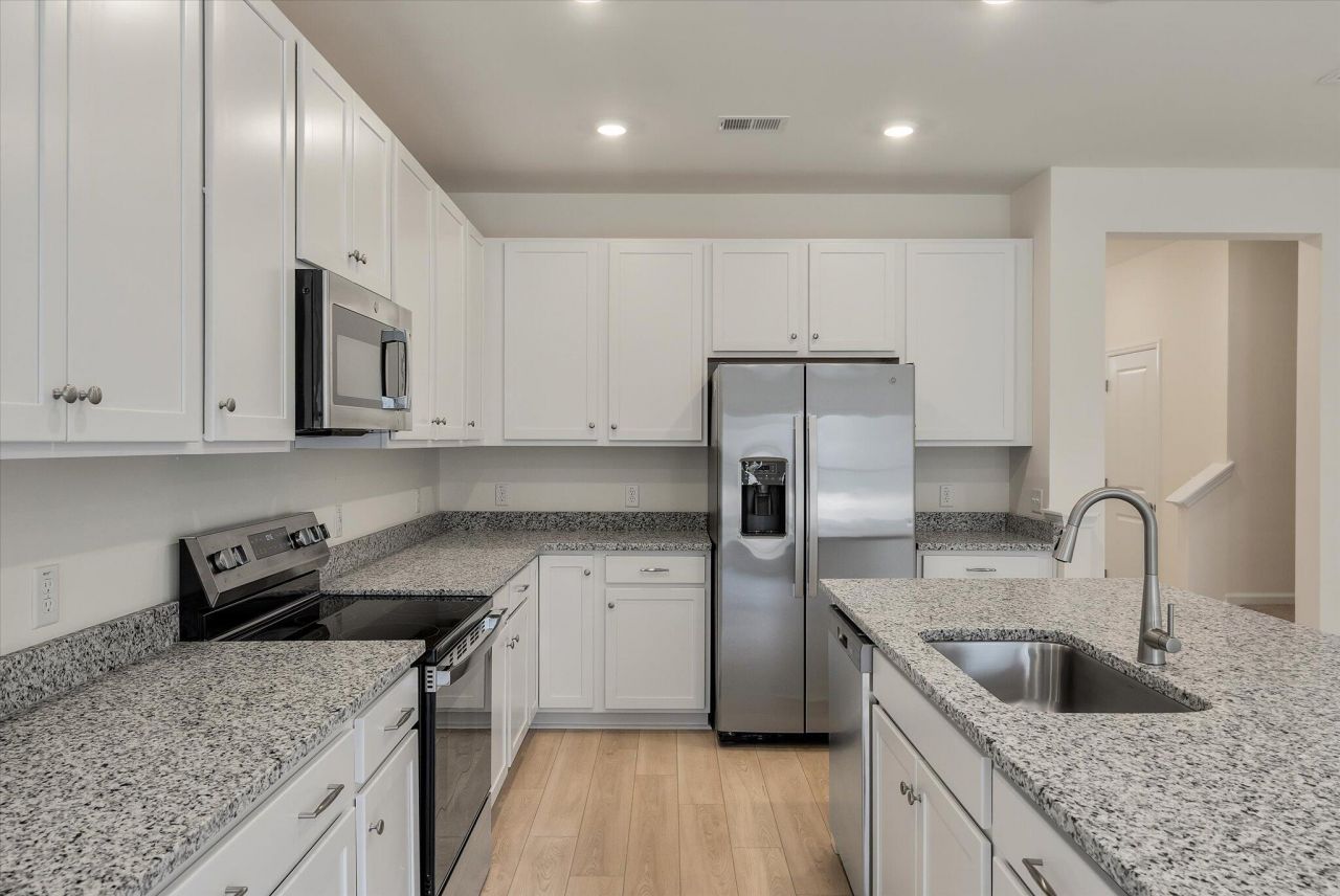 430 Duskywing Drive Photo 8