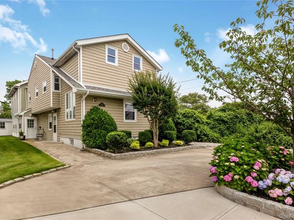 1579 Park Street, Atlantic Beach, NY 11509