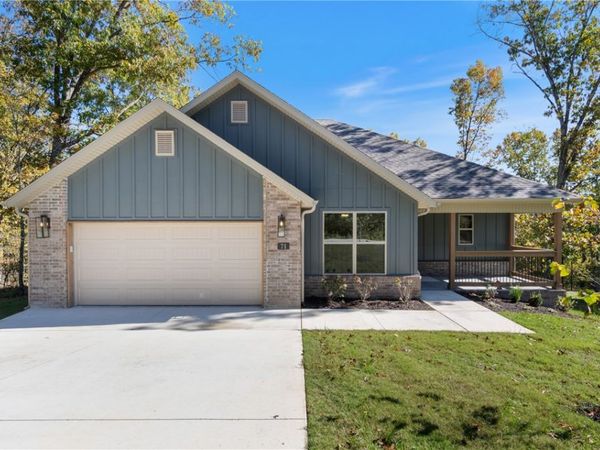 71 Wandsworth Drive, Bella Vista, AR 72715