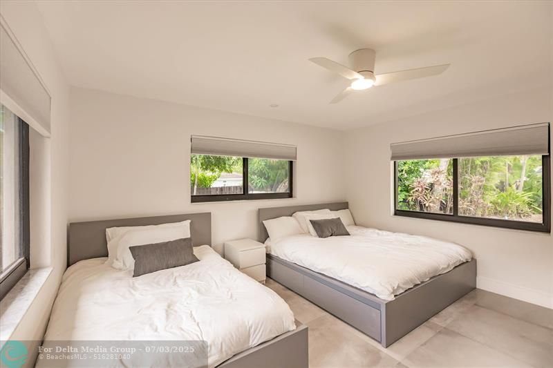 1900 Bayview Drive, Fort Lauderdale, FL 33305 Photo