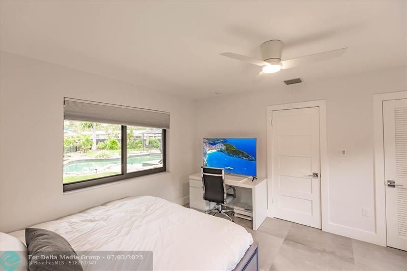 1900 Bayview Drive, Fort Lauderdale, FL 33305 Photo