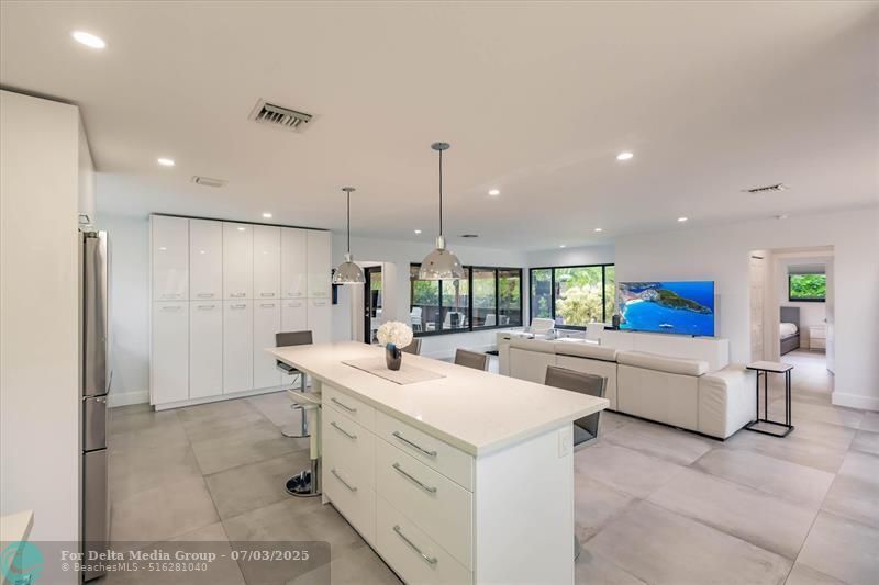 1900 Bayview Drive, Fort Lauderdale, FL 33305 Photo