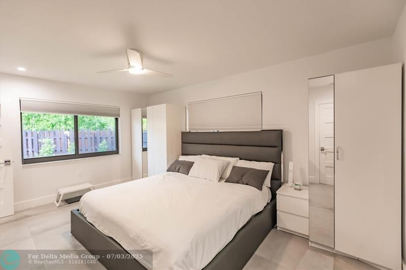 1900 Bayview Drive, Fort Lauderdale, FL 33305 Photo