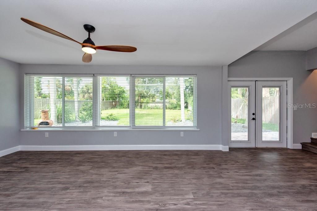 3700 Alabama Avenue Ne, Saint Petersburg, FL 33703 Photo