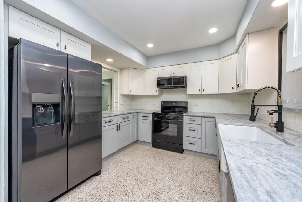 3700 Alabama Avenue Ne, Saint Petersburg, FL 33703 Photo