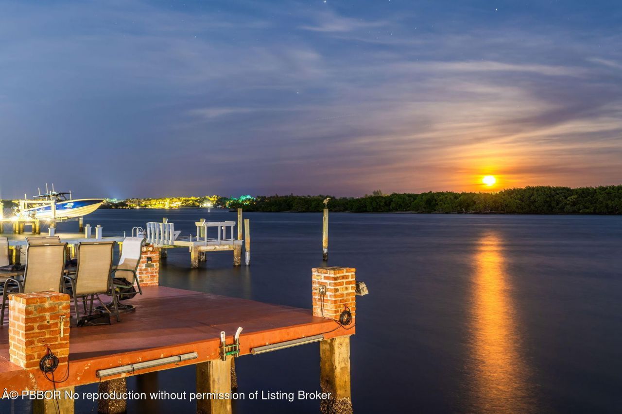 7932 Flagler Court, West Palm Beach, FL 33405 Photo