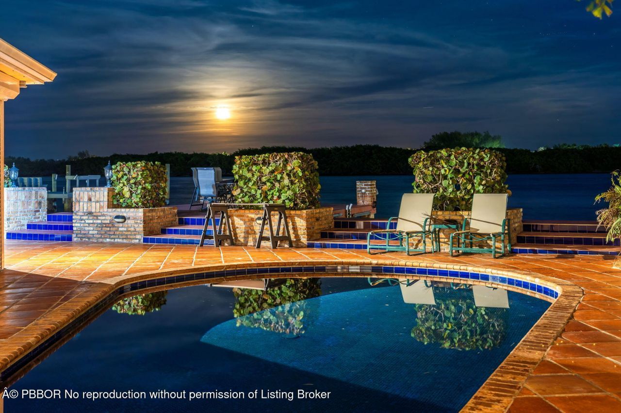 7932 Flagler Court, West Palm Beach, FL 33405 Photo