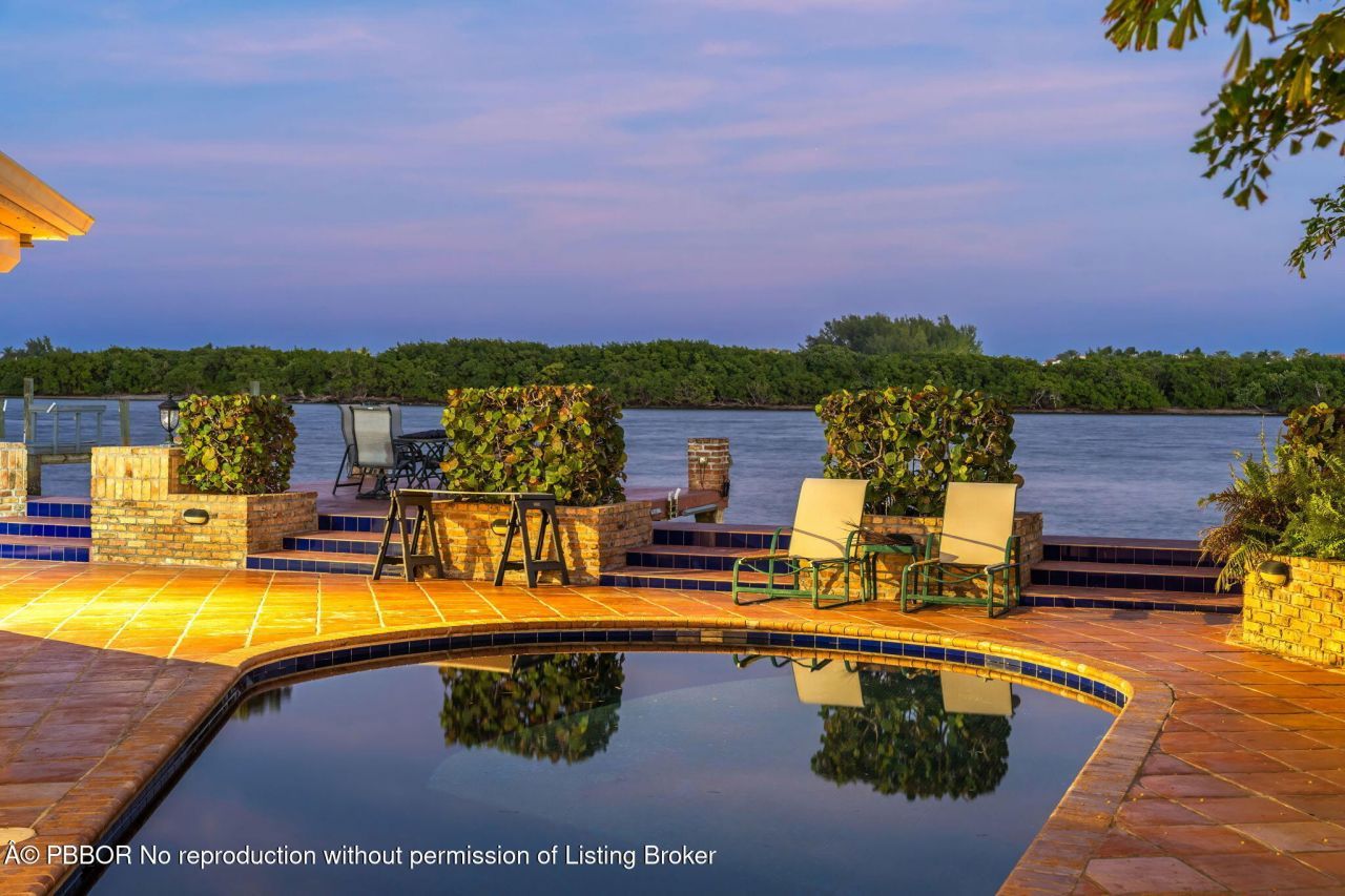 7932 Flagler Court, West Palm Beach, FL 33405 Photo