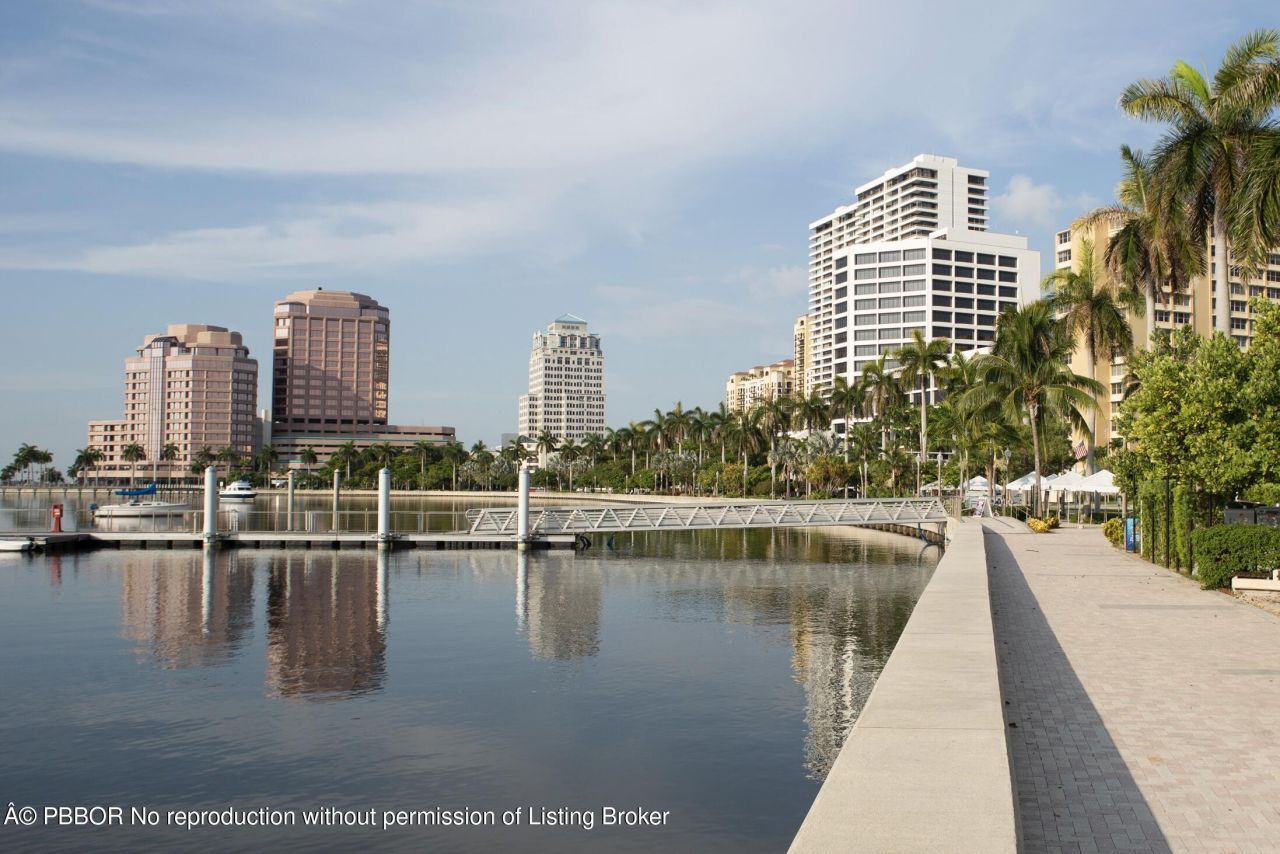 7932 Flagler Court, West Palm Beach, FL 33405 Photo