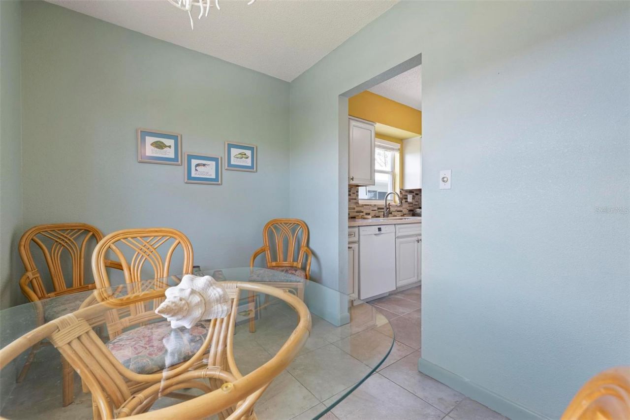 522 Pine Avenue, Unit 7D, Anna Maria, FL 34216 Photo