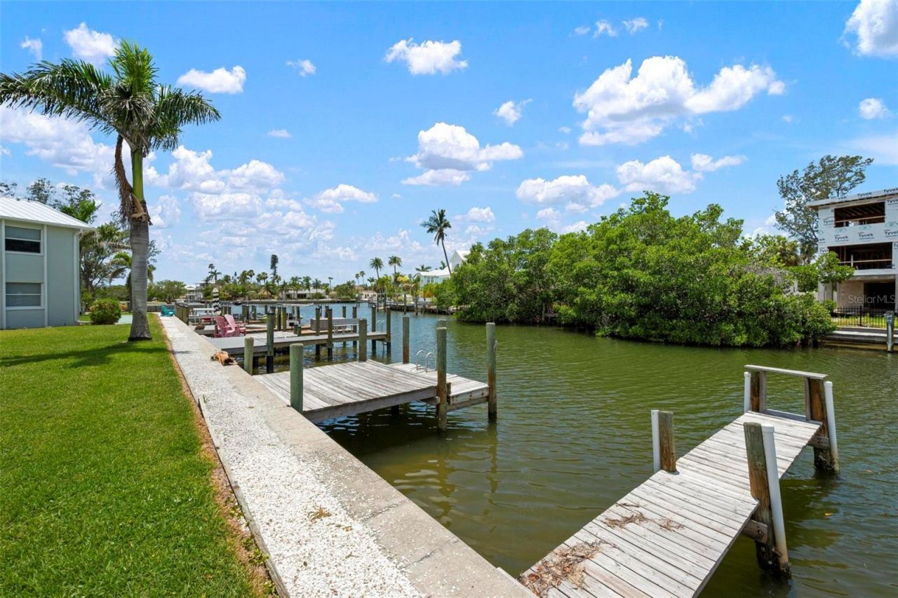 522 Pine Avenue, Unit 7D, Anna Maria, FL 34216 Photo