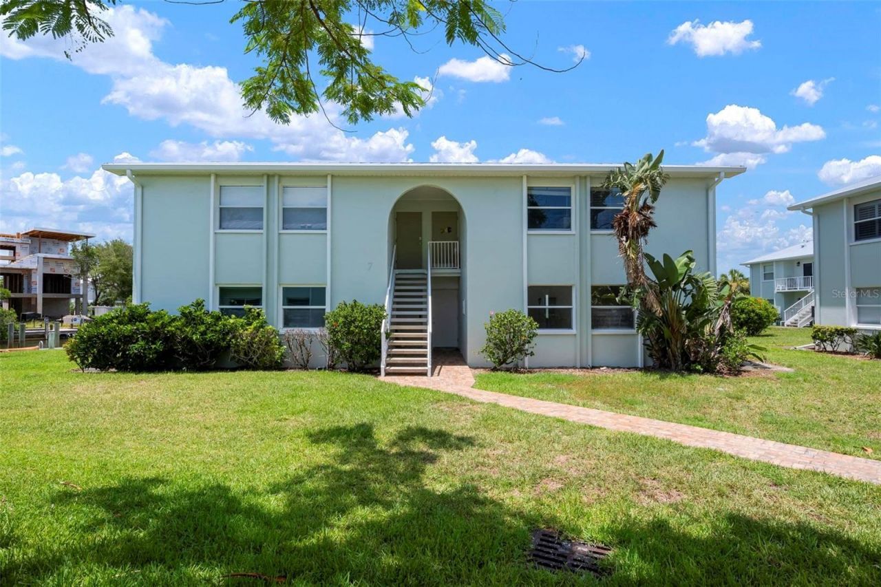522 Pine Avenue, Unit 7D, Anna Maria, FL 34216 Photo