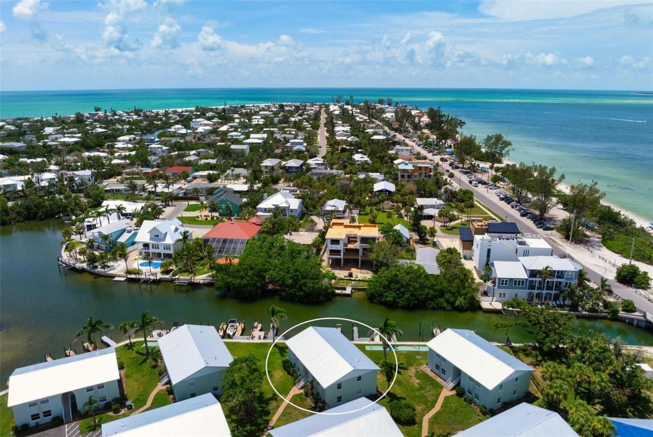 522 Pine Avenue, Unit 7D, Anna Maria, FL 34216 Photo