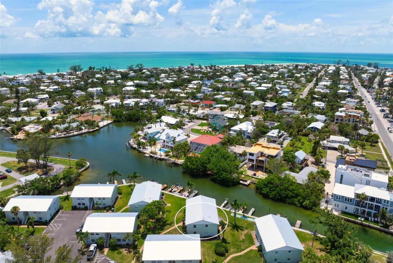 522 Pine Avenue, Unit 7D, Anna Maria, FL 34216 Photo