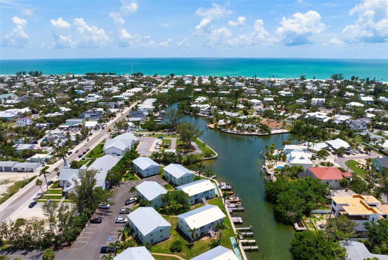 522 Pine Avenue, Unit 7D, Anna Maria, FL 34216 Photo