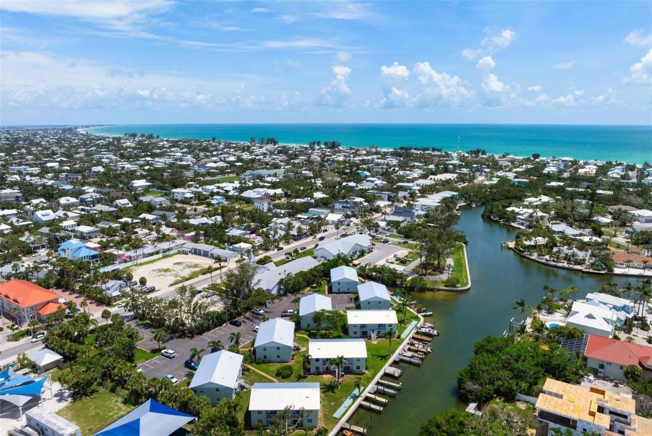 522 Pine Avenue, Unit 7D, Anna Maria, FL 34216 Photo