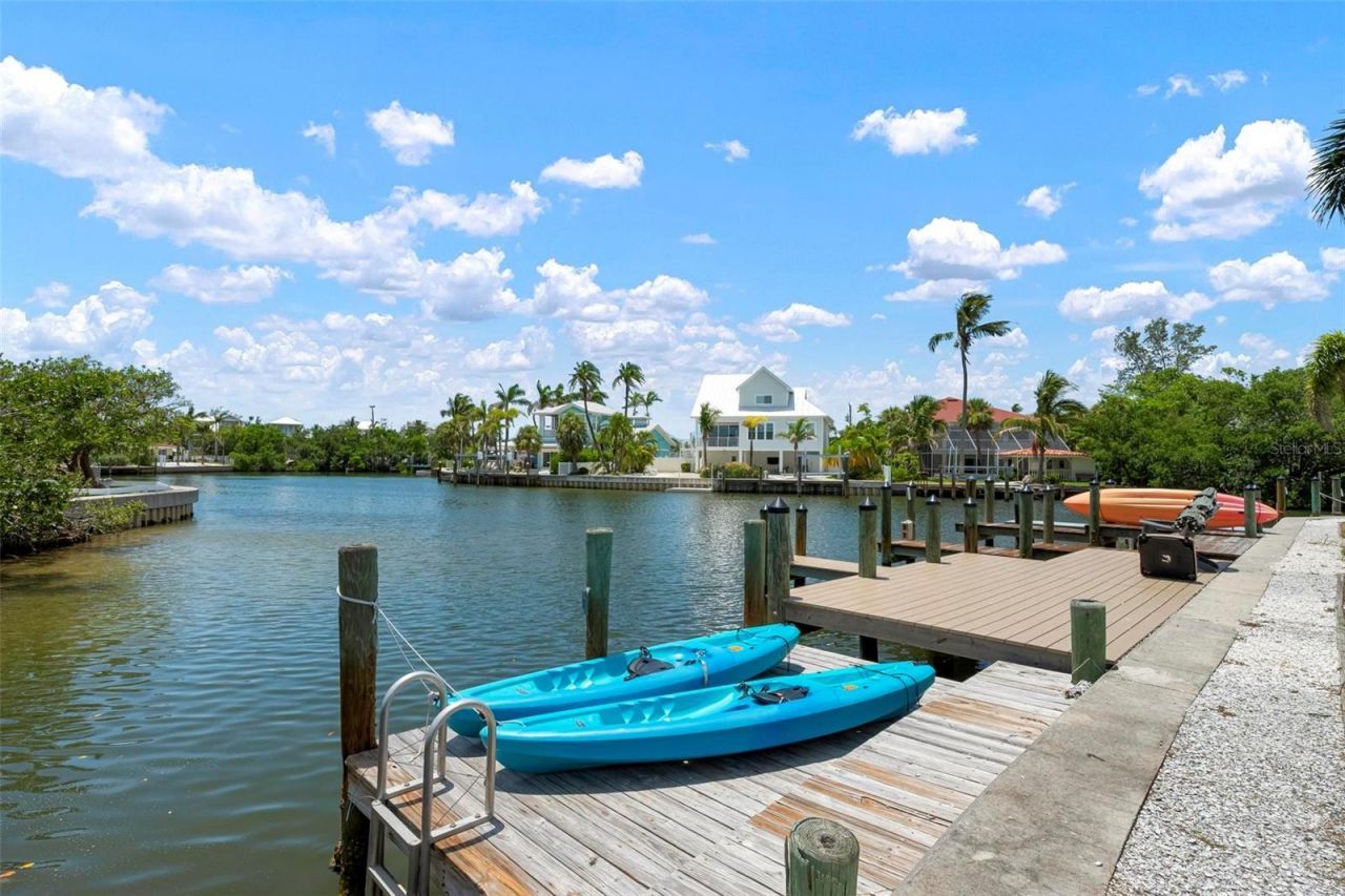 522 Pine Avenue, Unit 7D, Anna Maria, FL 34216 Photo