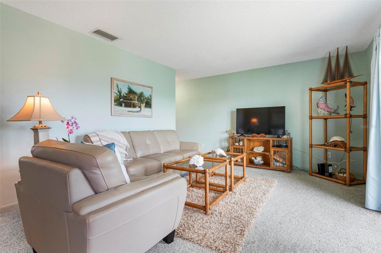 522 Pine Avenue, Unit 7D, Anna Maria, FL 34216 Photo