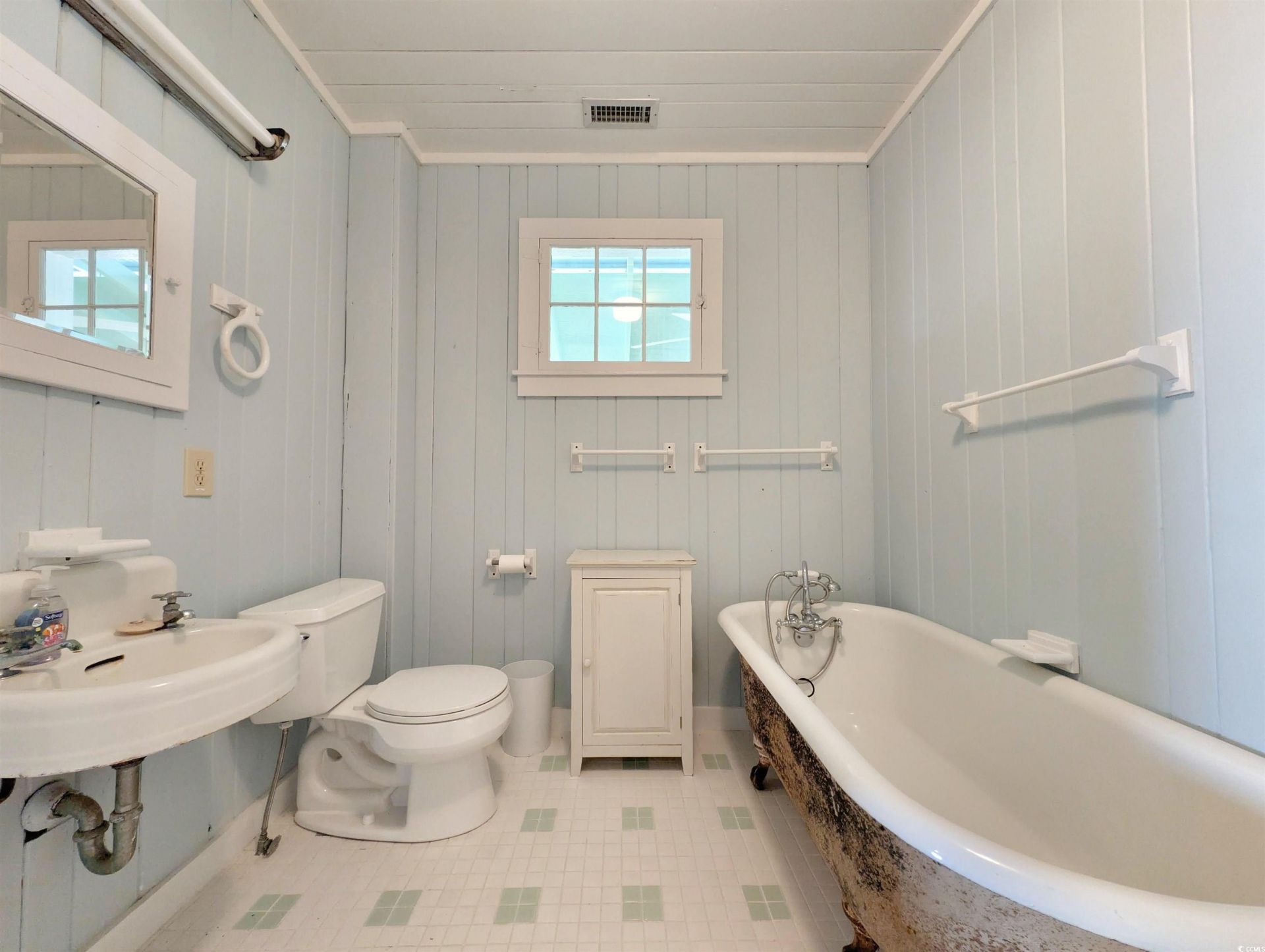 206 Atlantic Ave. Photo 18