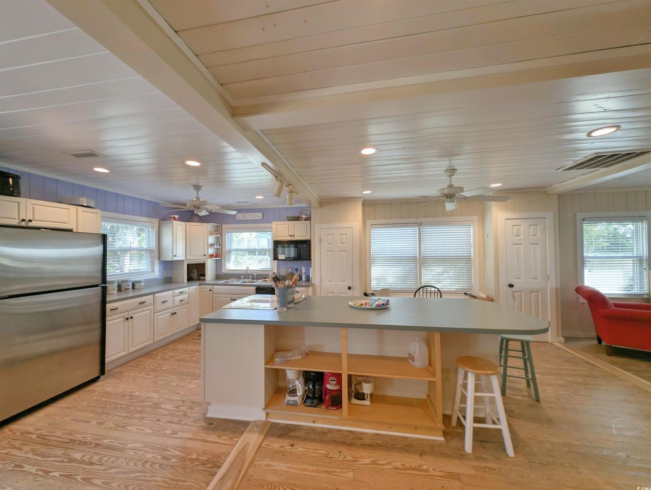 206 Atlantic Ave. Photo 8