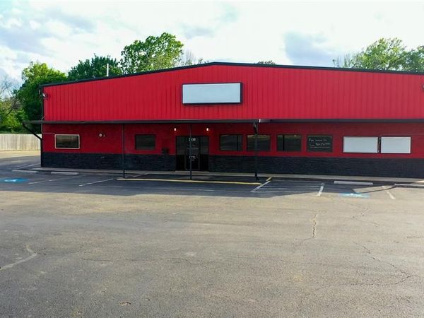 3330 NE Loop 286, Paris, TX 75460