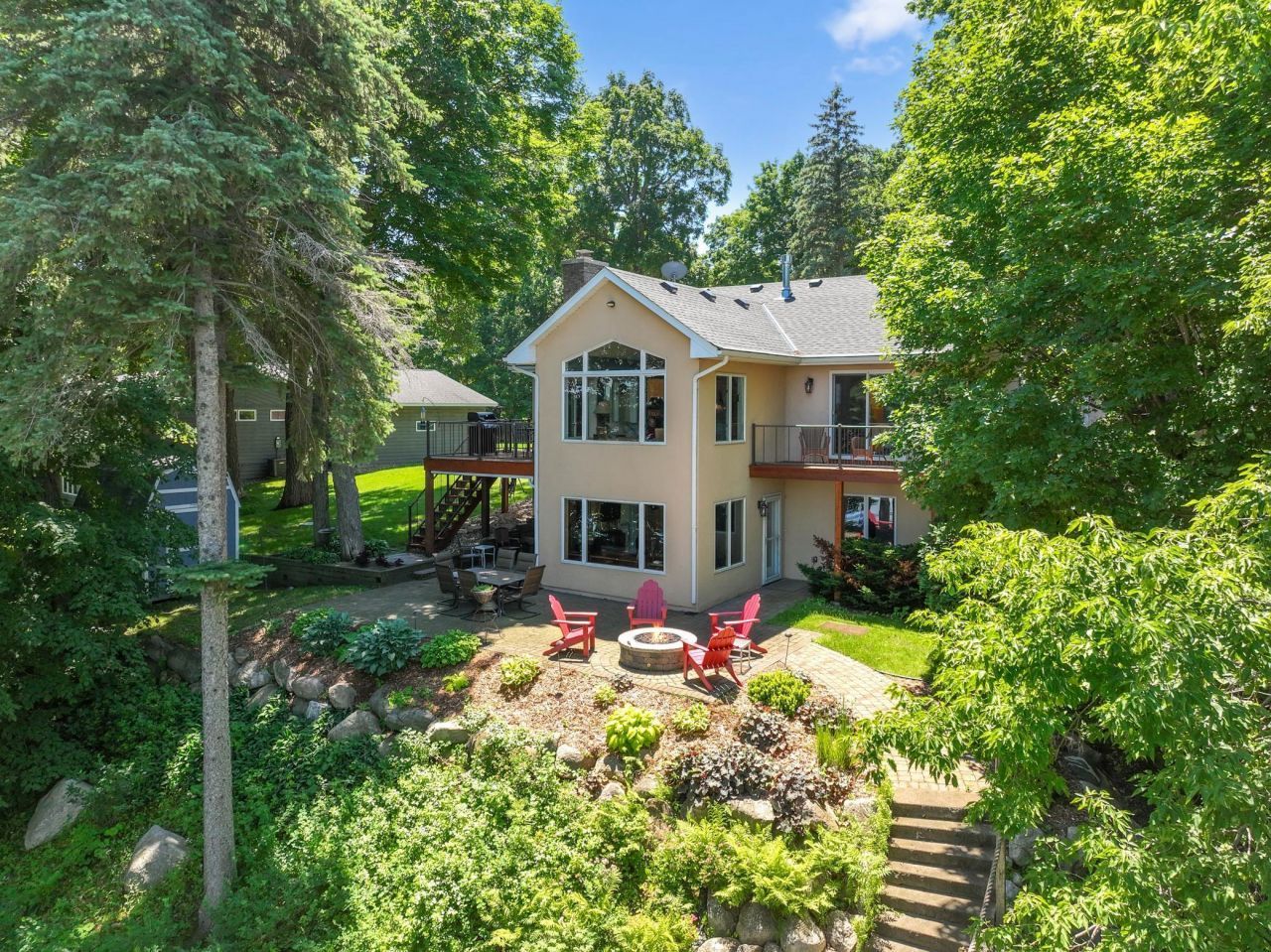 8290 Irvine Avenue NW, Annandale, MN 55302