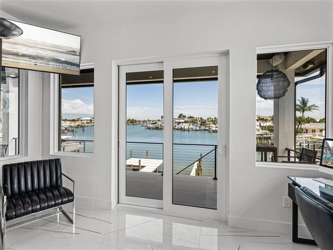 1037 79th Street S, Saint Petersburg, FL 33707 Photo