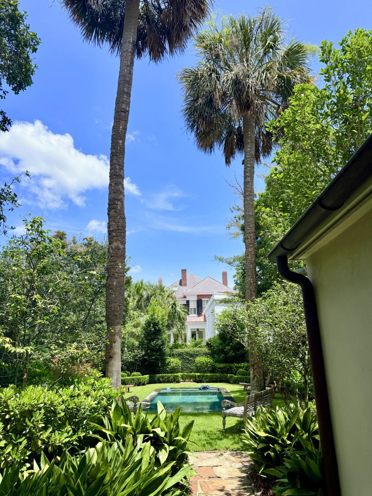 42 S Battery Street Photo 3