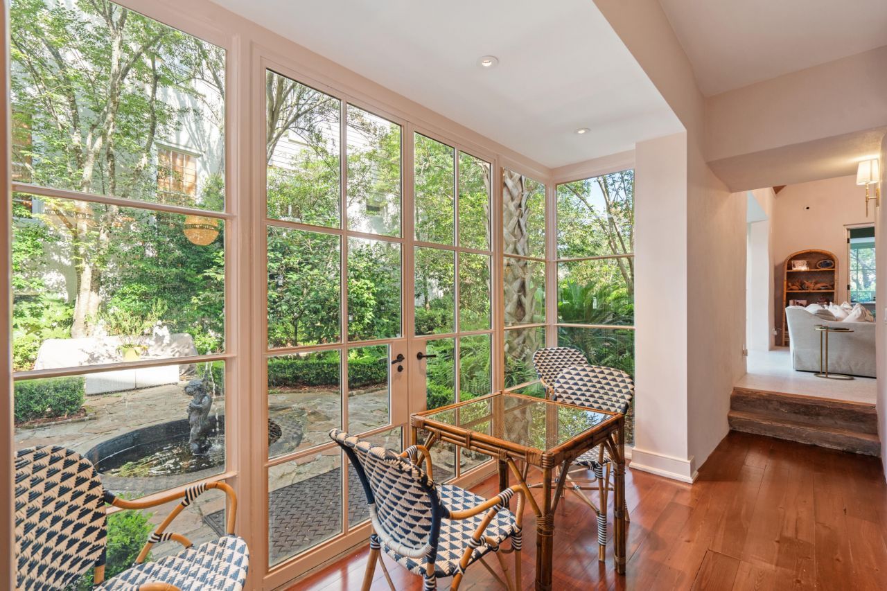 42 S Battery Street Photo 38