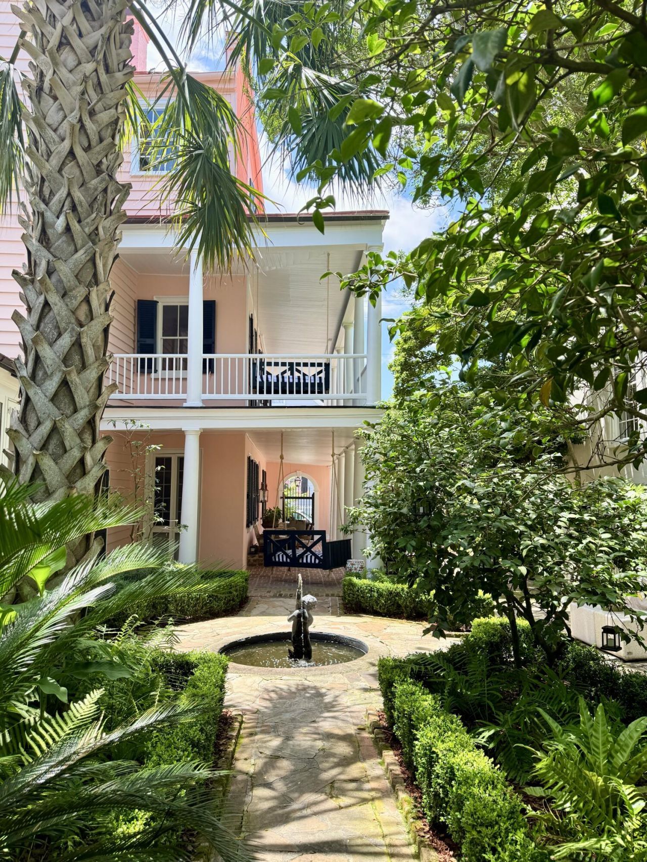 42 S Battery Street Photo 4