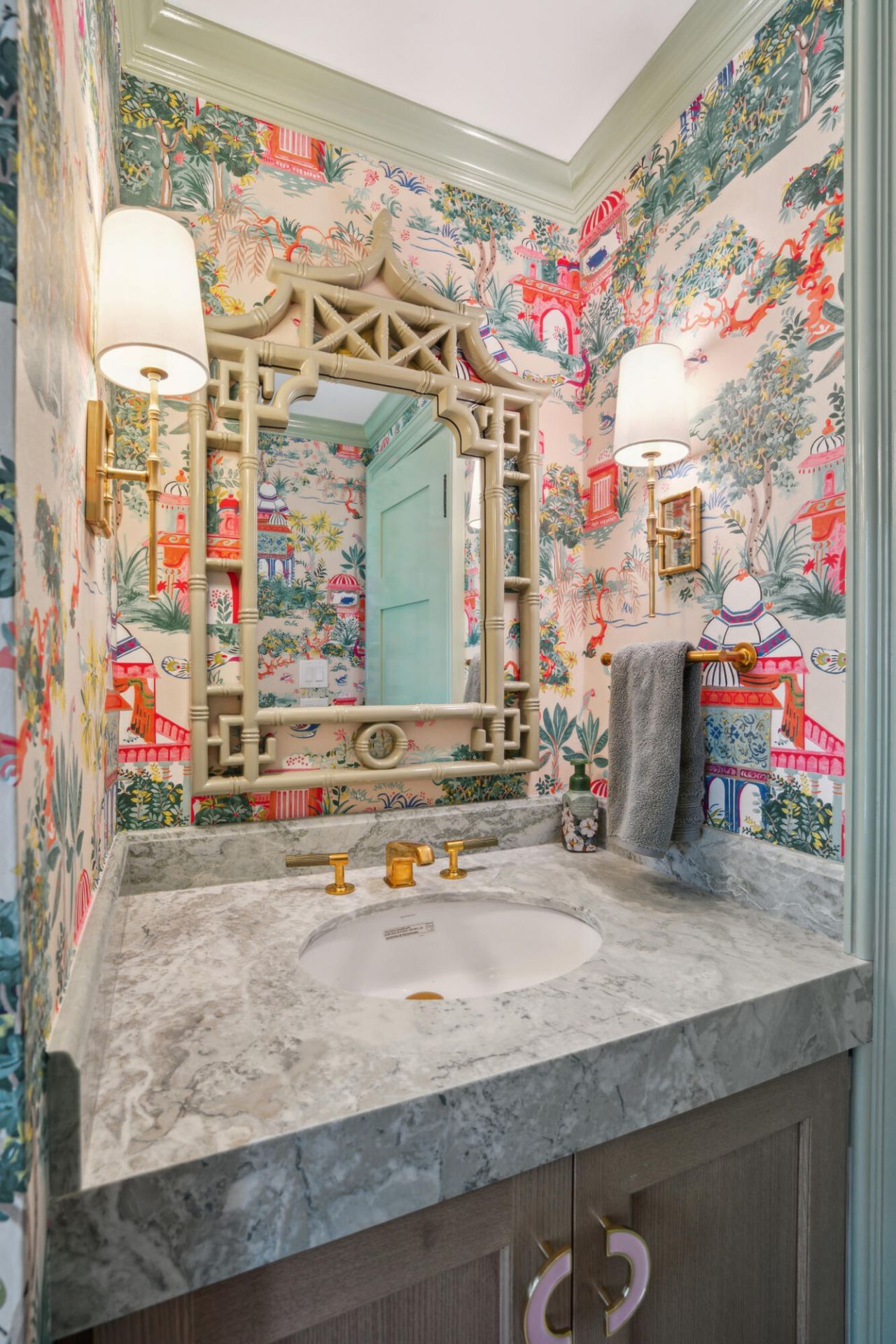 42 S Battery Street Photo 47