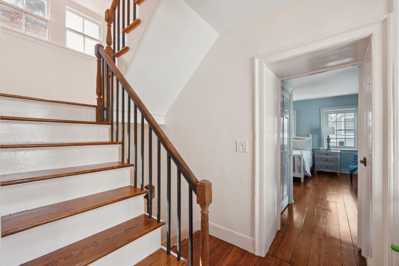 42 S Battery Street Photo 76