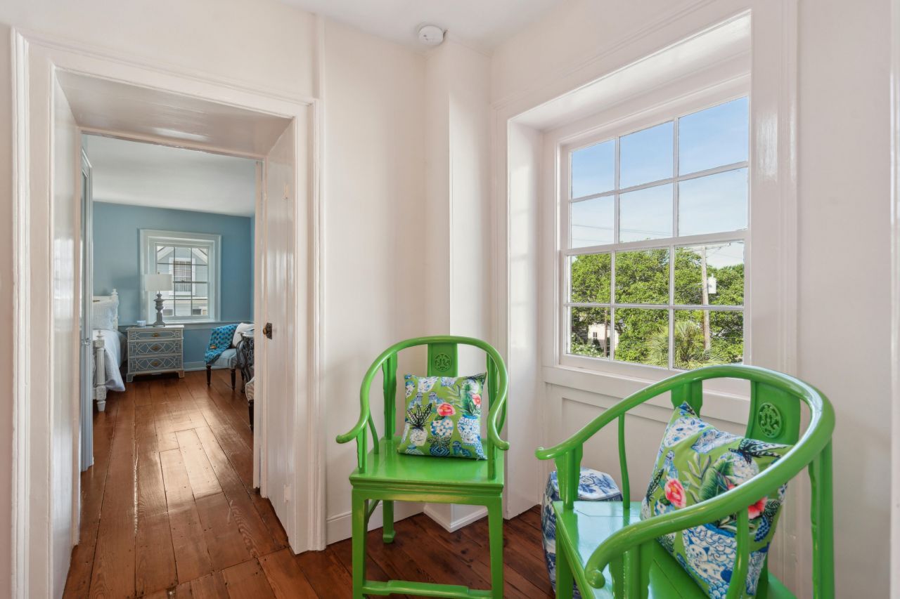 42 S Battery Street Photo 77