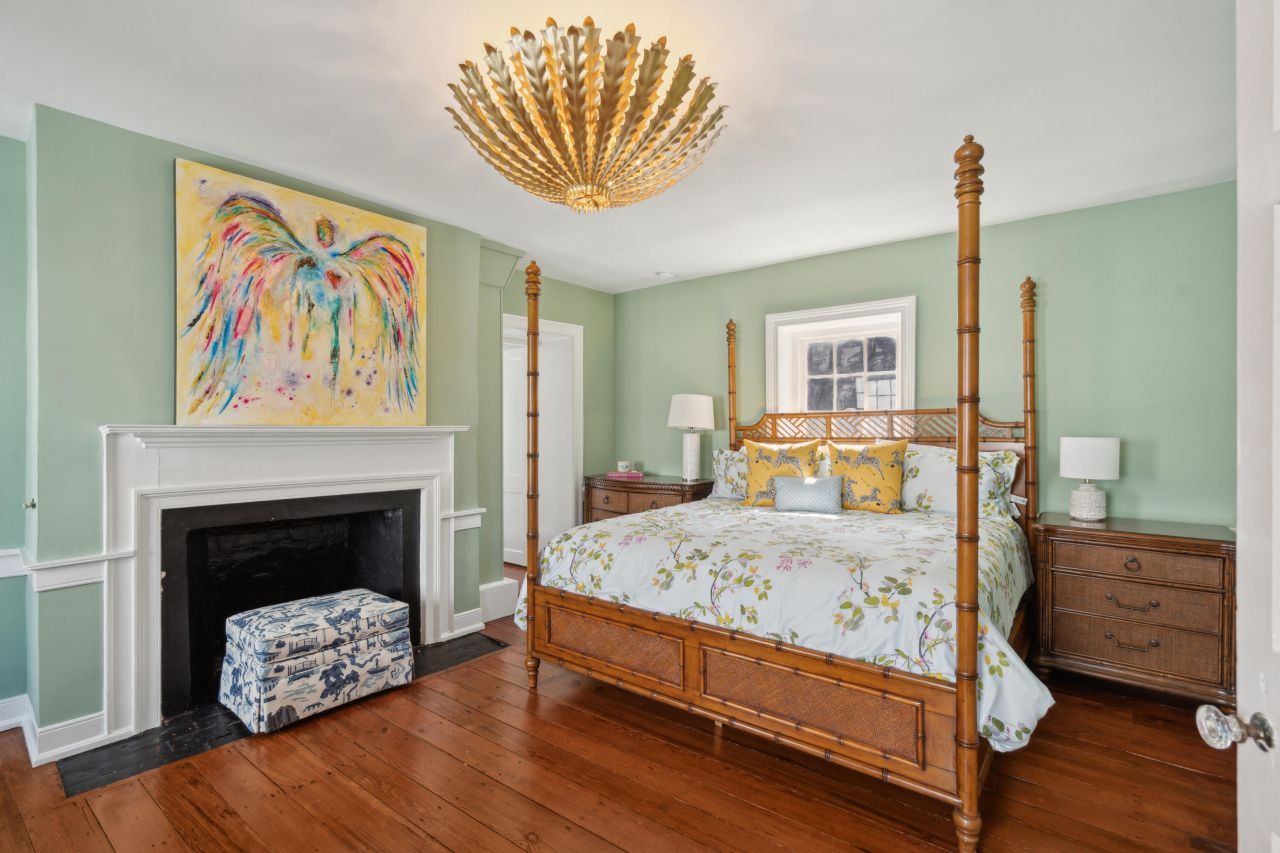 42 S Battery Street Photo 78