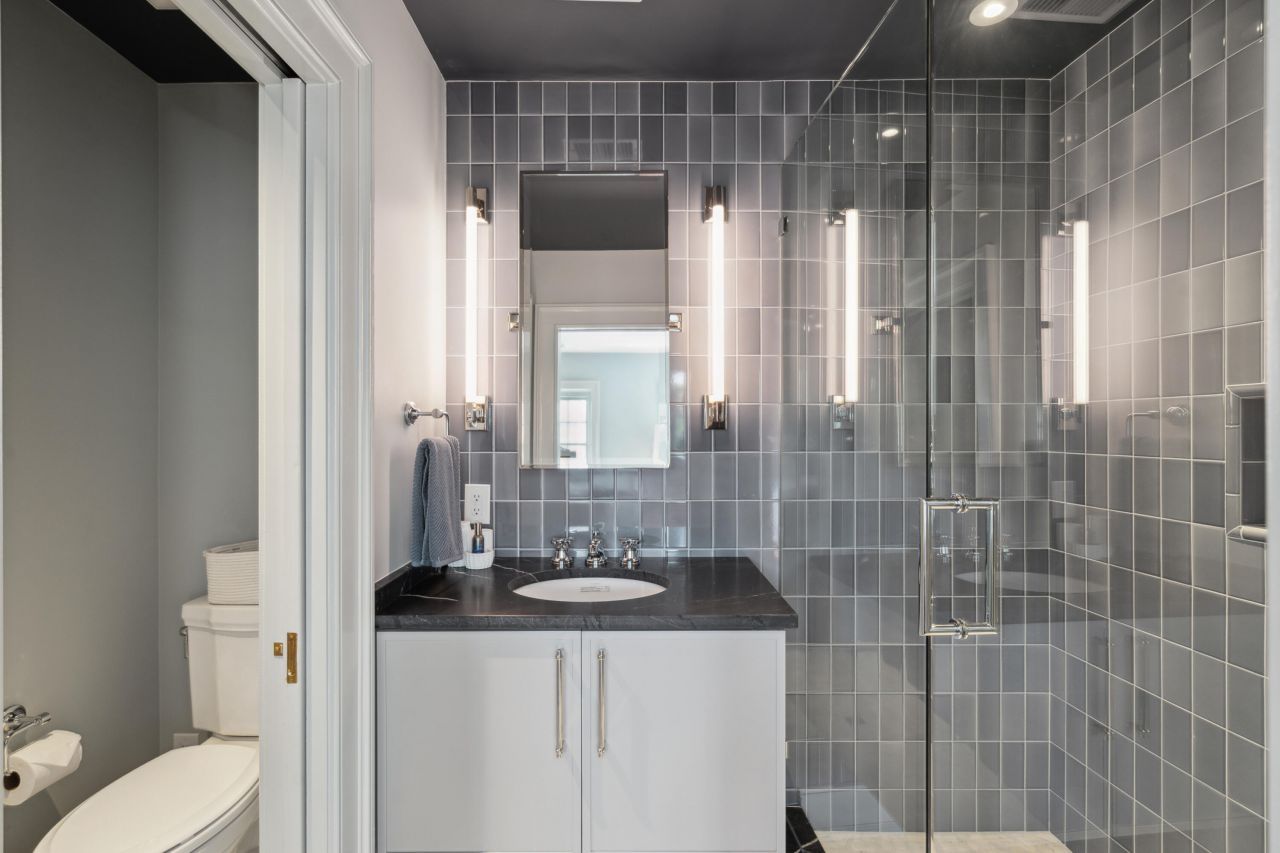 42 S Battery Street Photo 89