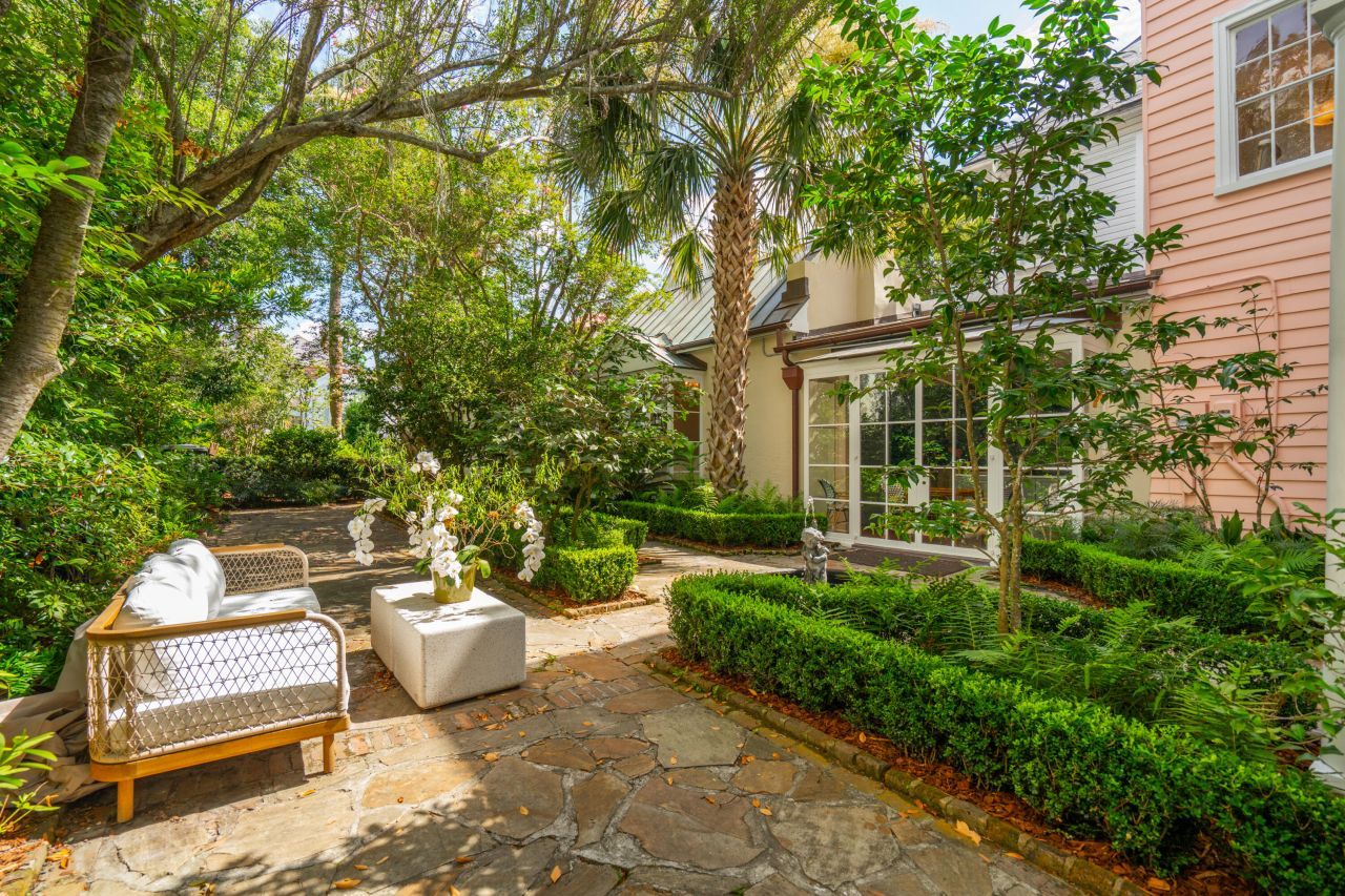 42 S Battery Street Photo 93