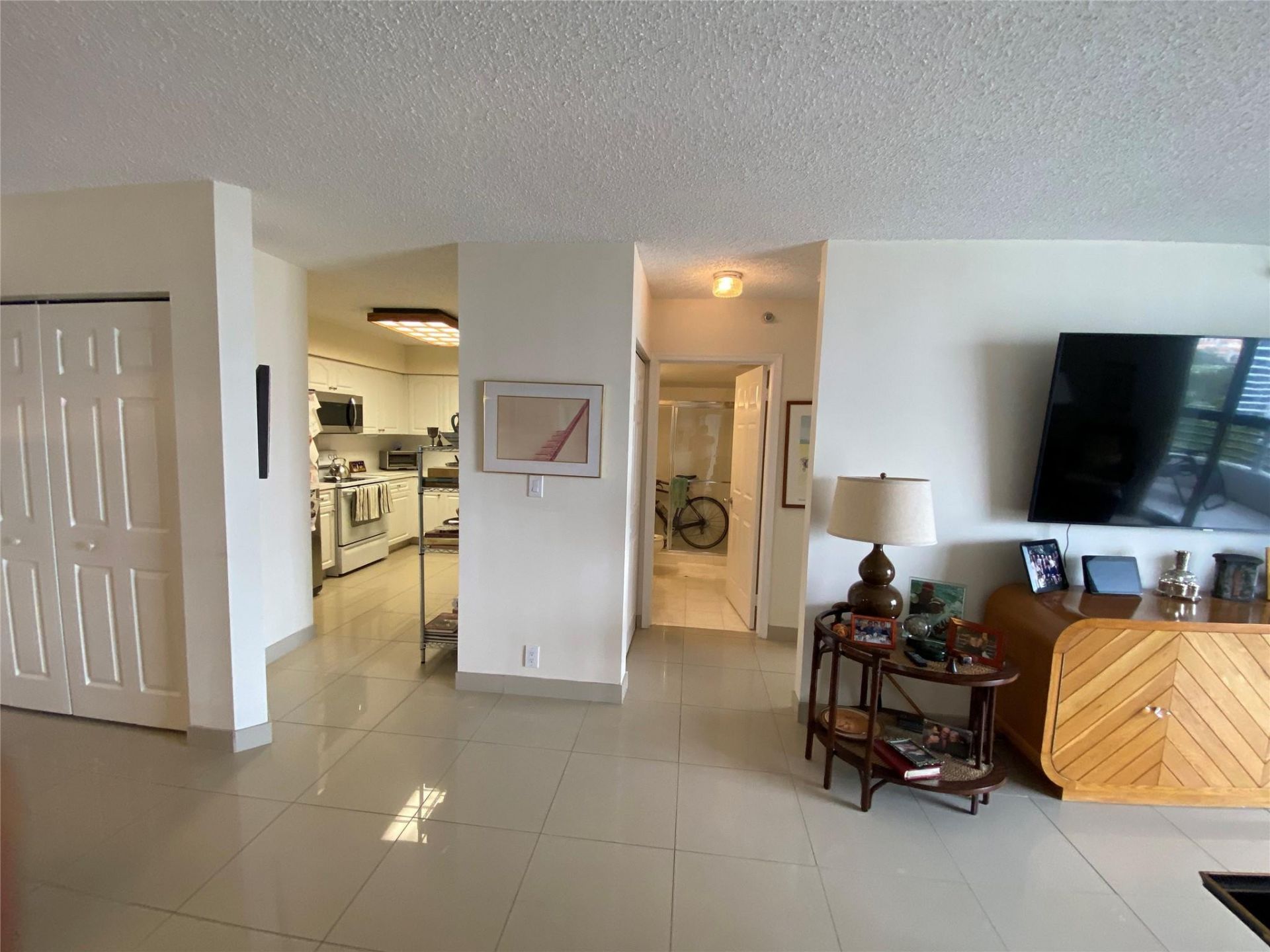 3530 Mystic Pointe Drive, Unit 1603, Aventura, FL 33180 Photo