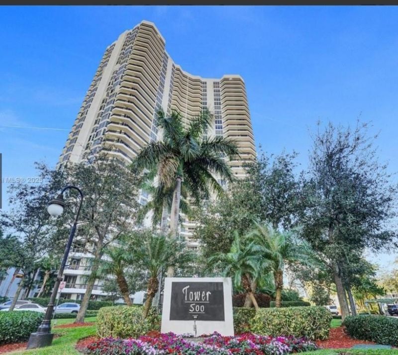 3530 Mystic Pointe Drive, Unit 1603, Aventura, FL 33180 Photo